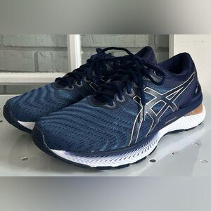 ASICS GEL-Nimbus 22 Men's Navy Blue/White size 11 Sneaker Low Top 1012A586